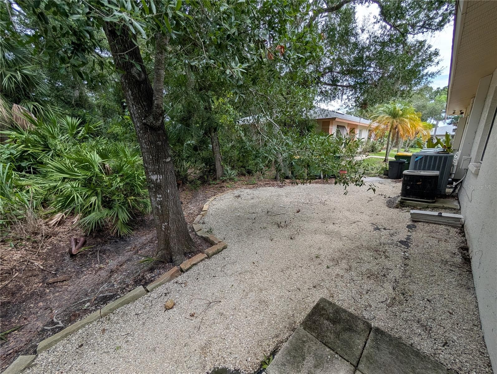 Condominium at 638 N JEFFERSON AVE #15, SARASOTA, photo 17 of 21