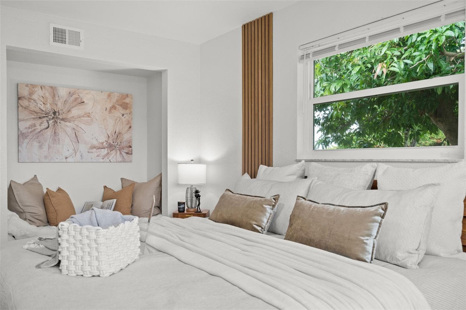 Single Family Residence at 30 OAKLAND HILLS CT, ROTONDA WEST, photo 29 of 65
