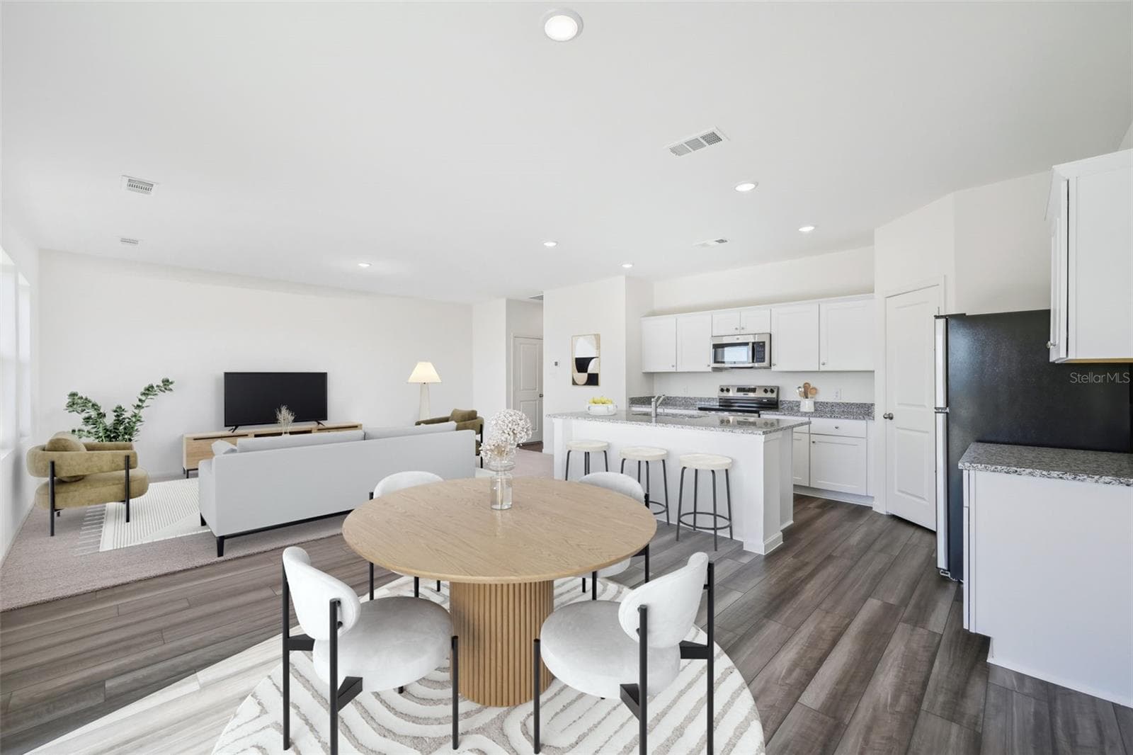 Single Family Residence at 1620 NORFOLK TRL, DELAND, photo 13 of 39