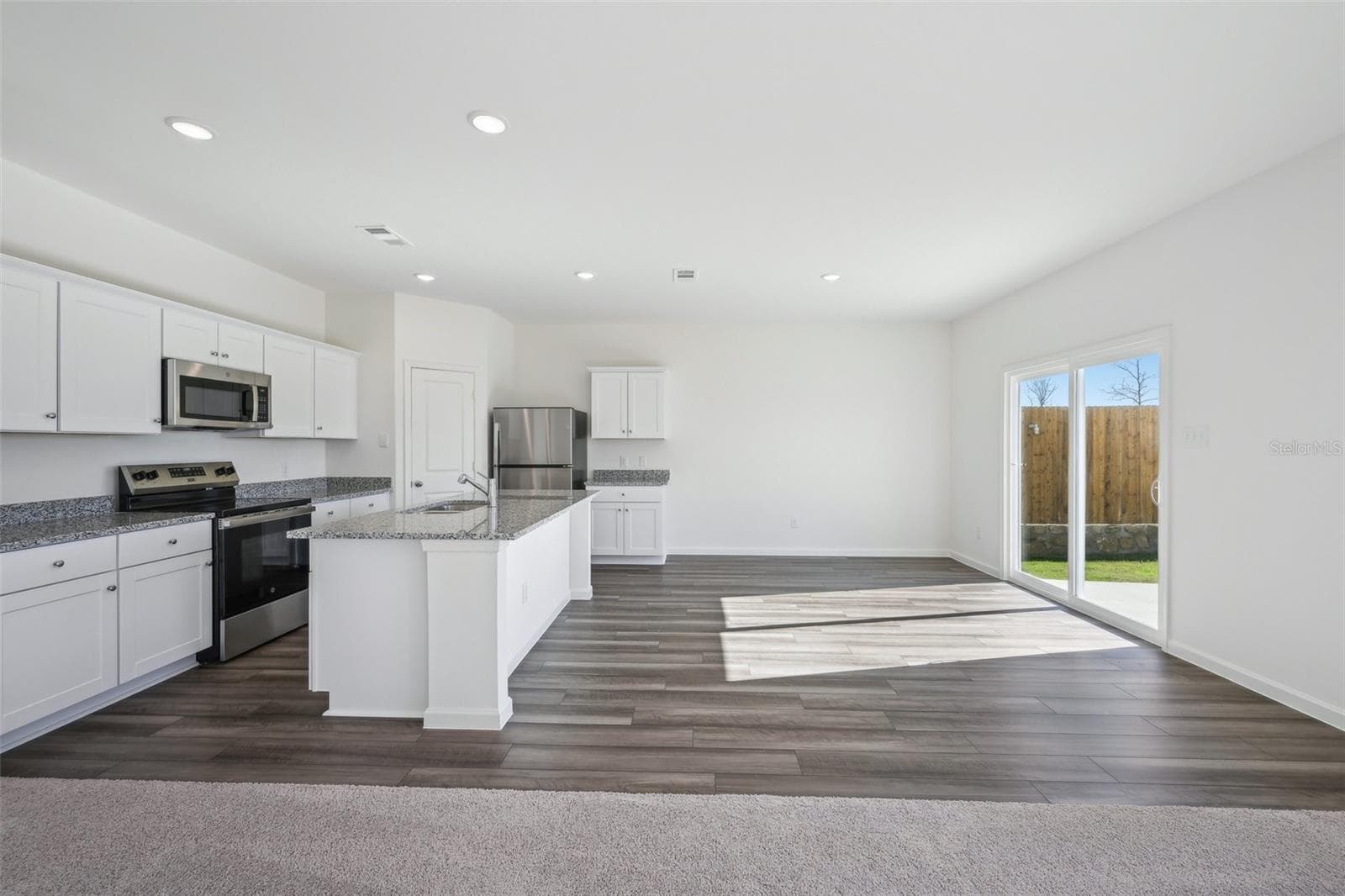 Single Family Residence at 1620 NORFOLK TRL, DELAND, photo 16 of 39