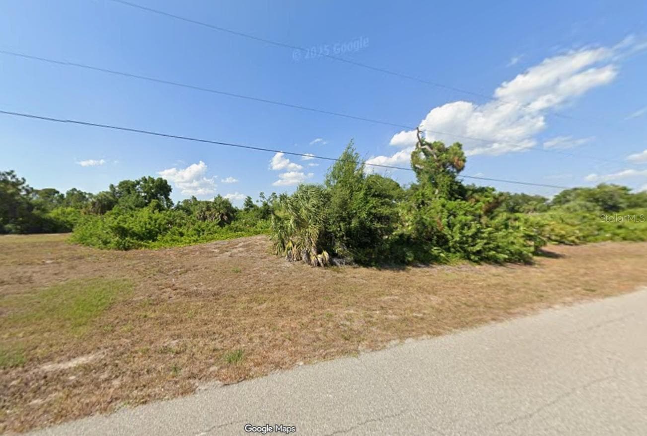 224 BAYTREE DR