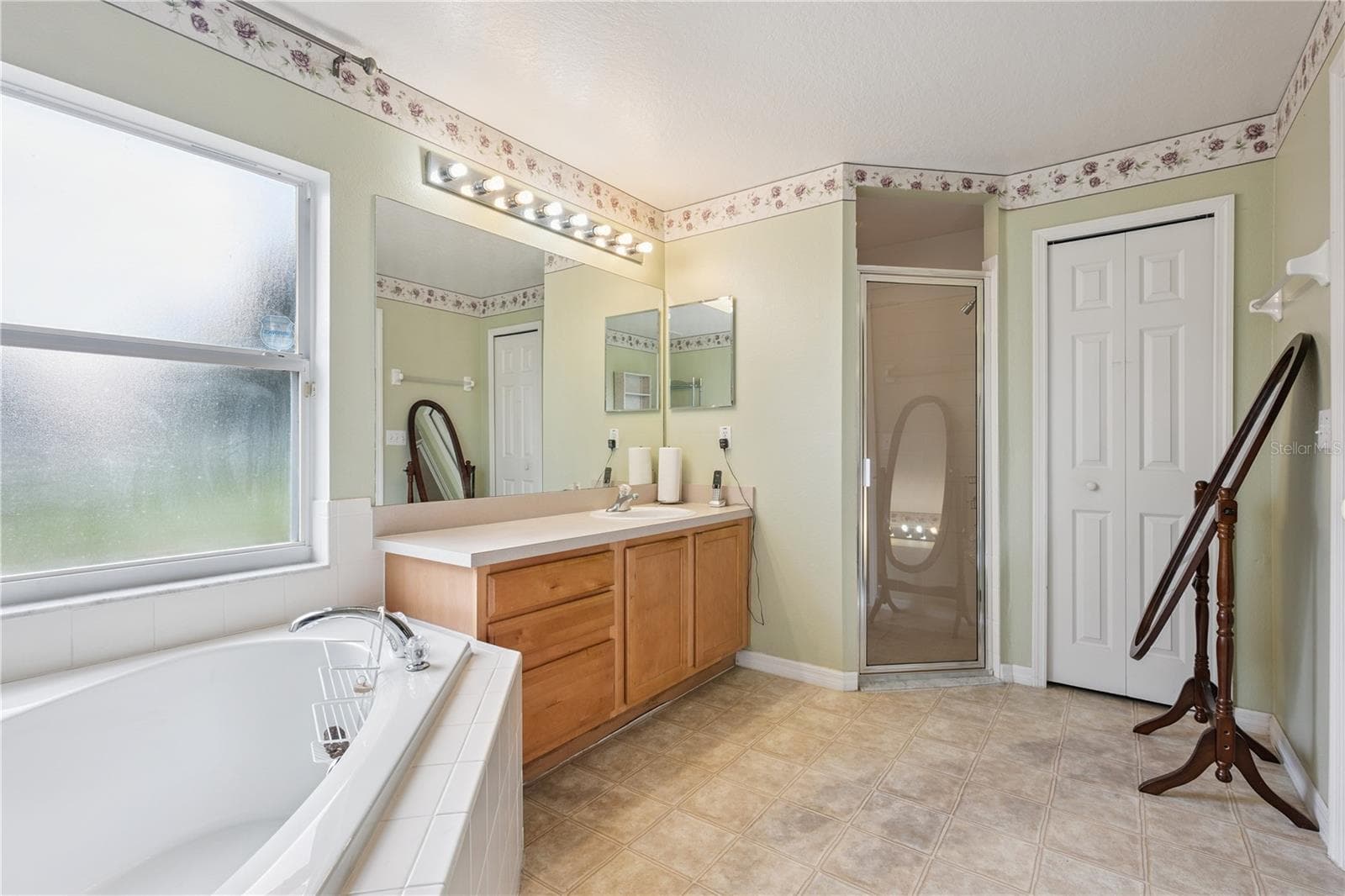 Single Family Residence at 663 MESILLA DR, KISSIMMEE, photo 20 of 34