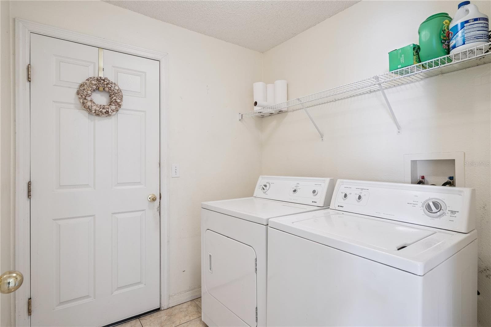 Single Family Residence at 663 MESILLA DR, KISSIMMEE, photo 23 of 34