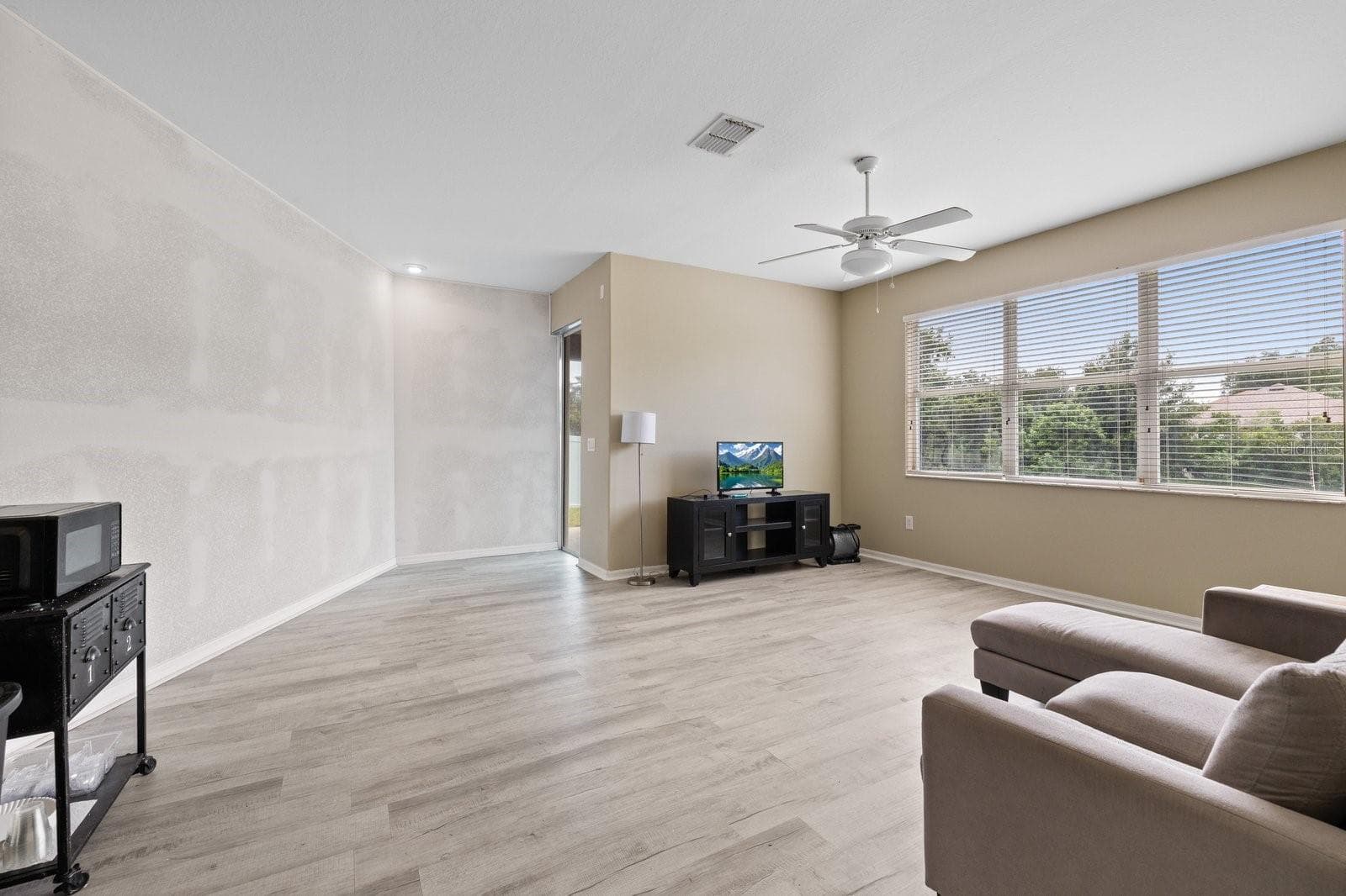 Single Family Residence at 2841 TRINITY COTTAGE DR, LAND O LAKES, photo 13 of 58