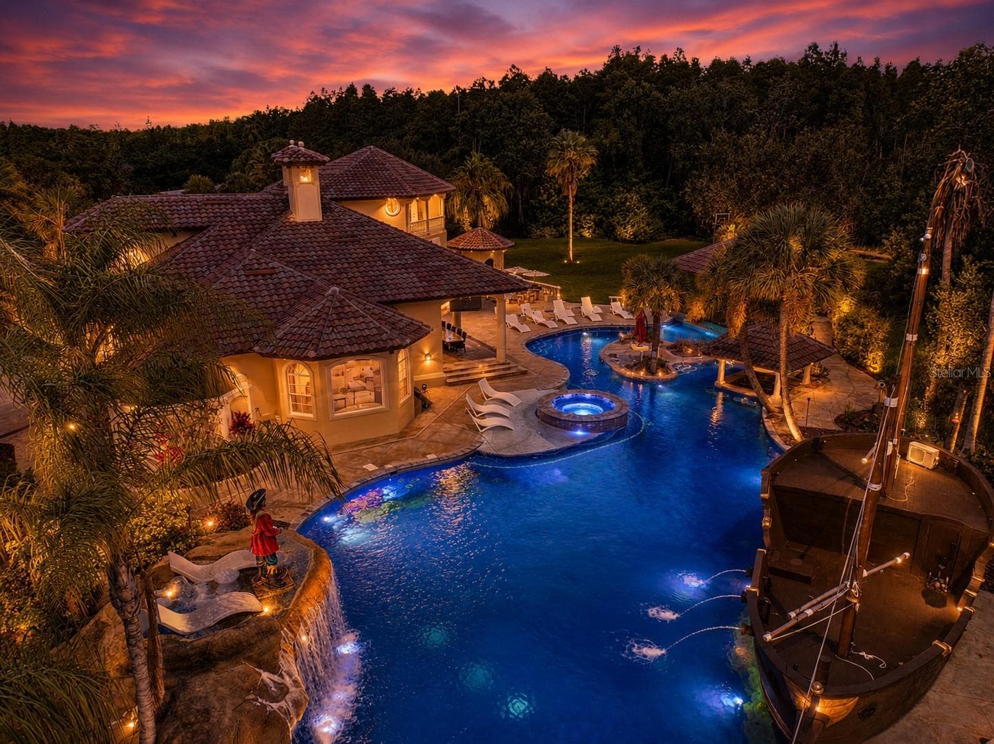 Pirate Lagoon Resort at Twilight - 19165 GERACI RD, LUTZ