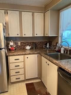 Manufactured Home at 3201 BREWSTER DR, HOLIDAY, photo 10 of 21