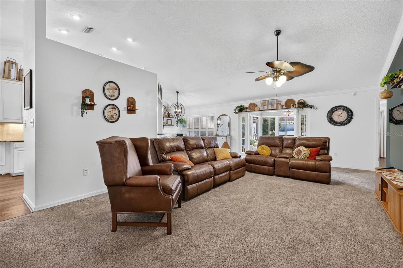 Single Family Residence at 57 TOWNHILL DR, EUSTIS, photo 20 of 37