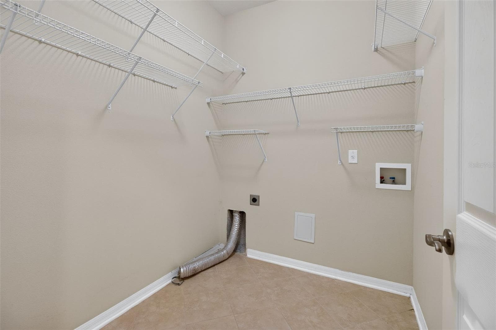 Laundry Room 7.2 x 8.2 - 11156 MERGANSER WAY, NEW PORT RICHEY