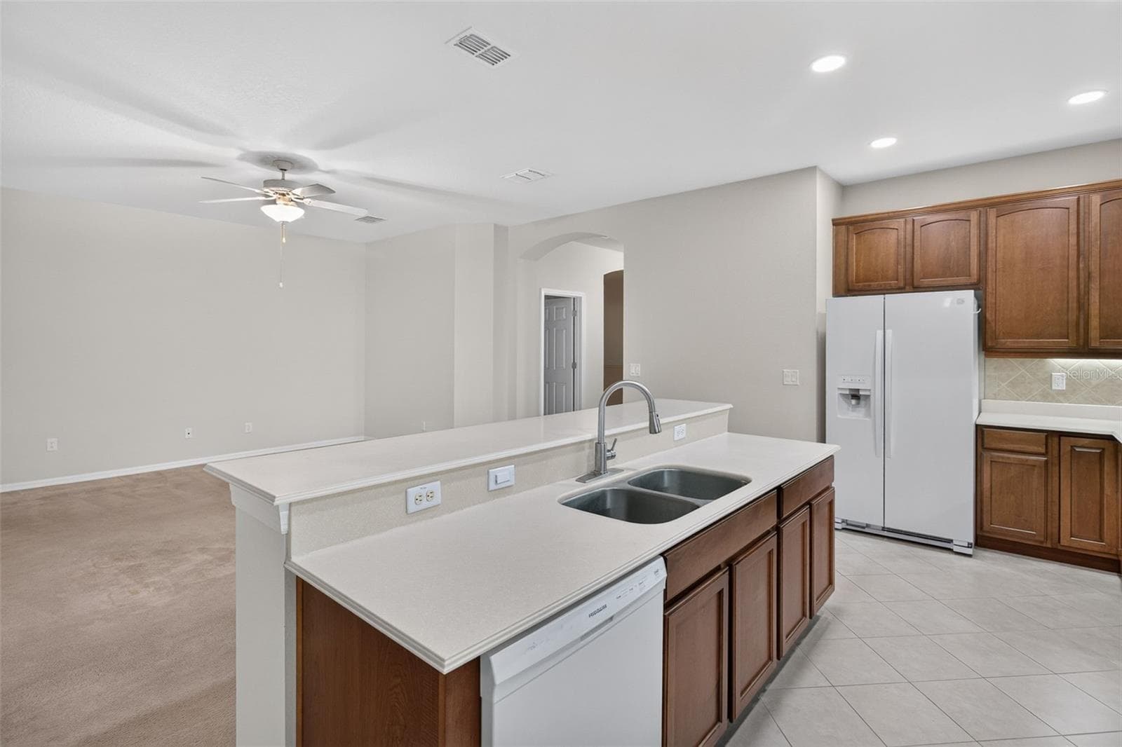 Kitchen - 11156 MERGANSER WAY, NEW PORT RICHEY