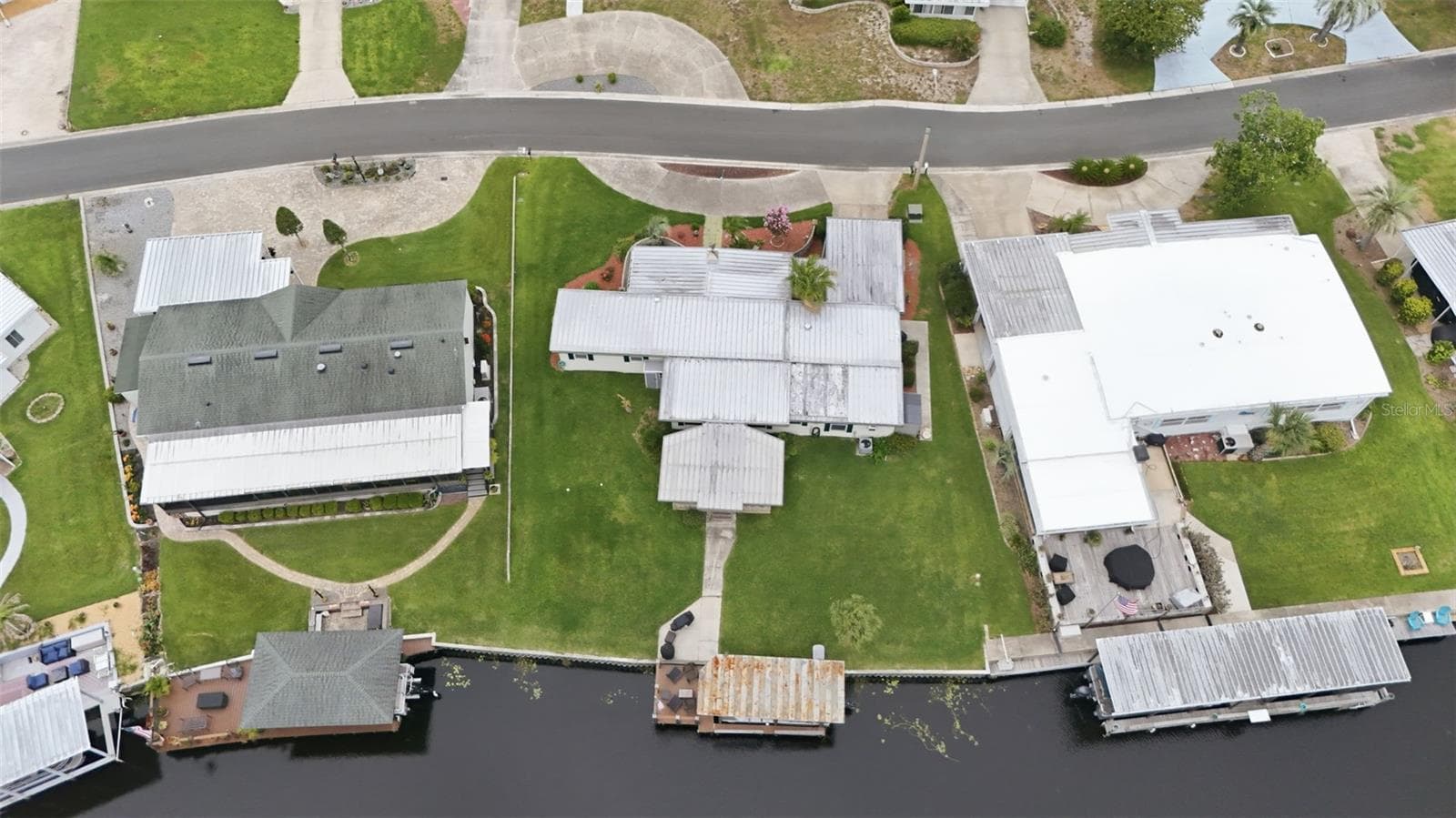 Mobile Home at 928 MORNINGVIEW DR, TAVARES, photo 52 of 63