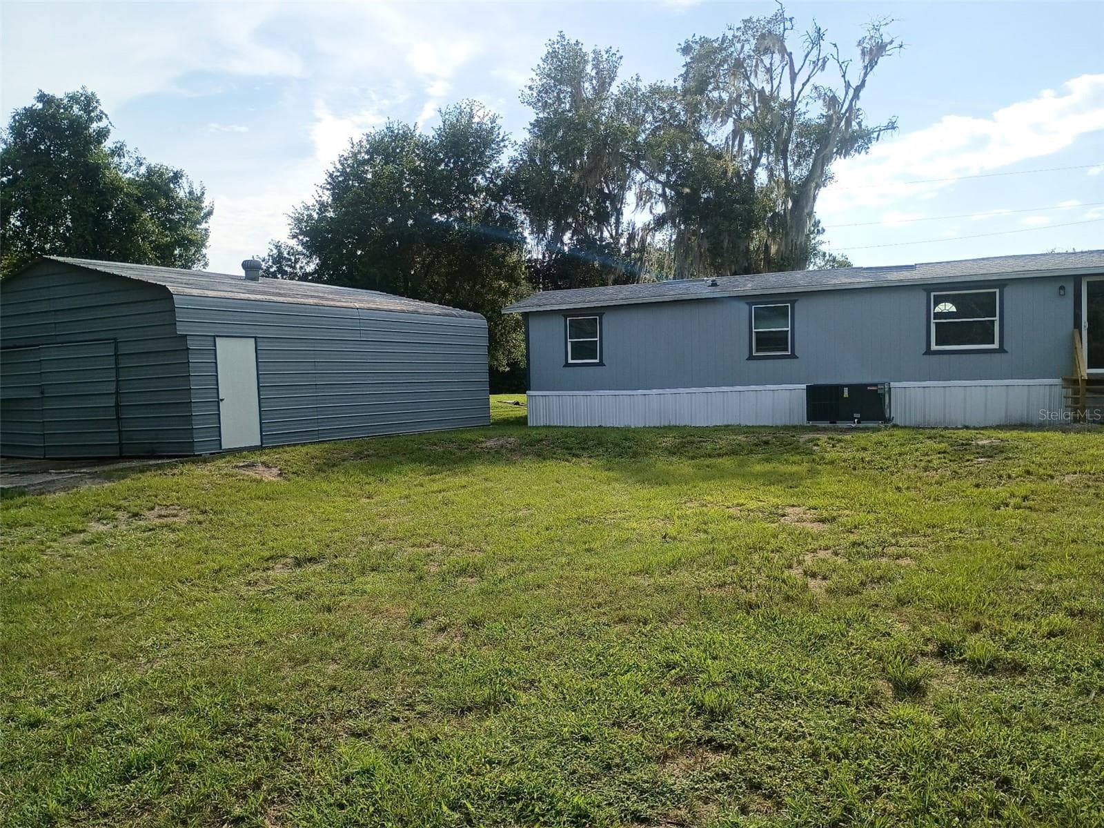 Manufactured Home at 11441 KO DR, LAKELAND, photo 10 of 25