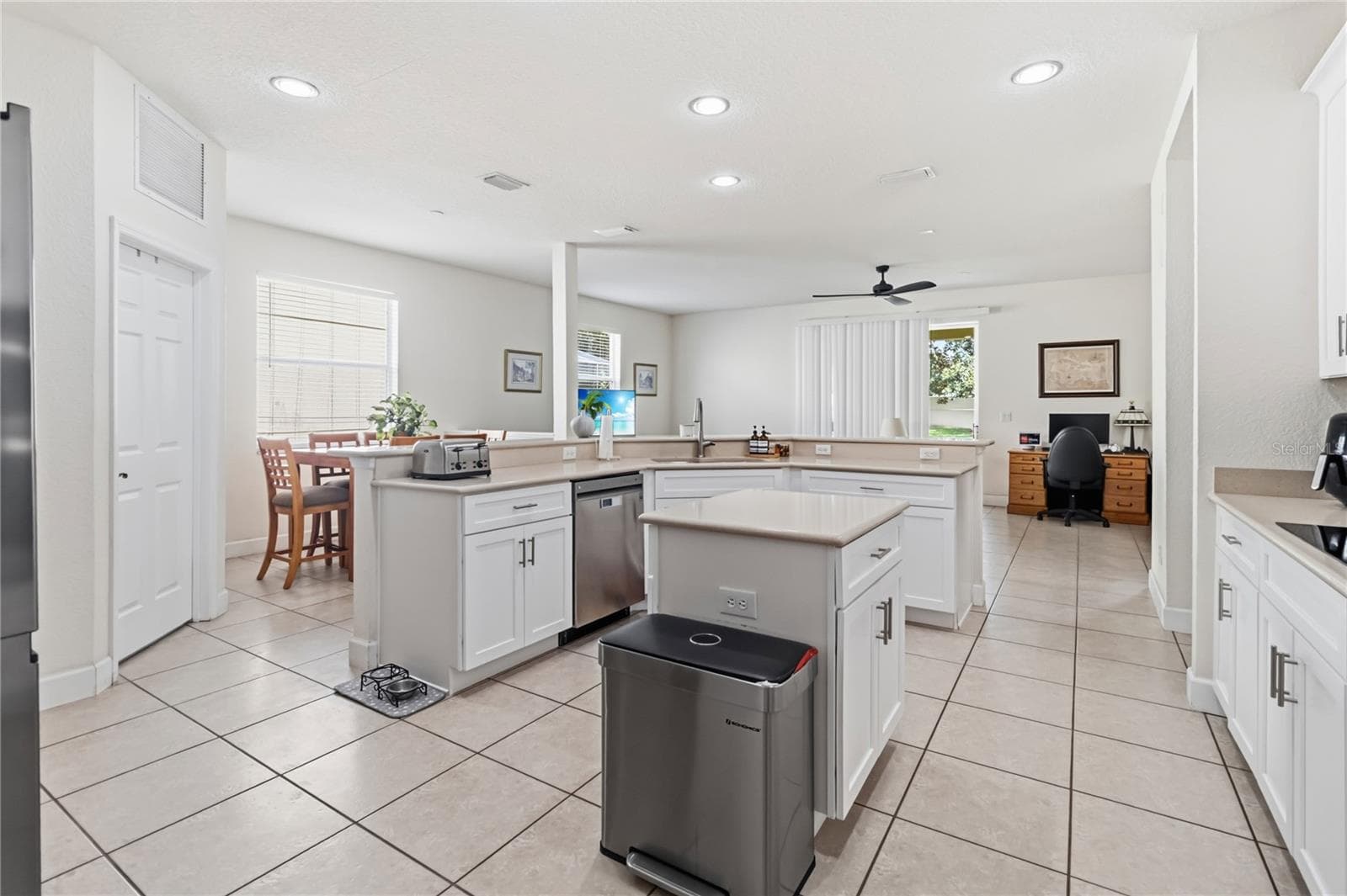 Single Family Residence at 3469 FOREST RIDGE LN, KISSIMMEE, photo 28 of 57