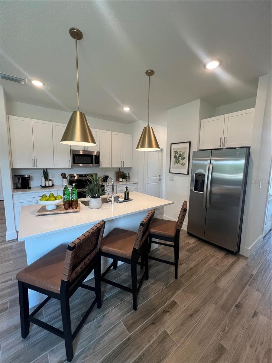 Single Family Residence at 101 ELENA LAVIN CIR, ORLANDO, photo 3 of 14
