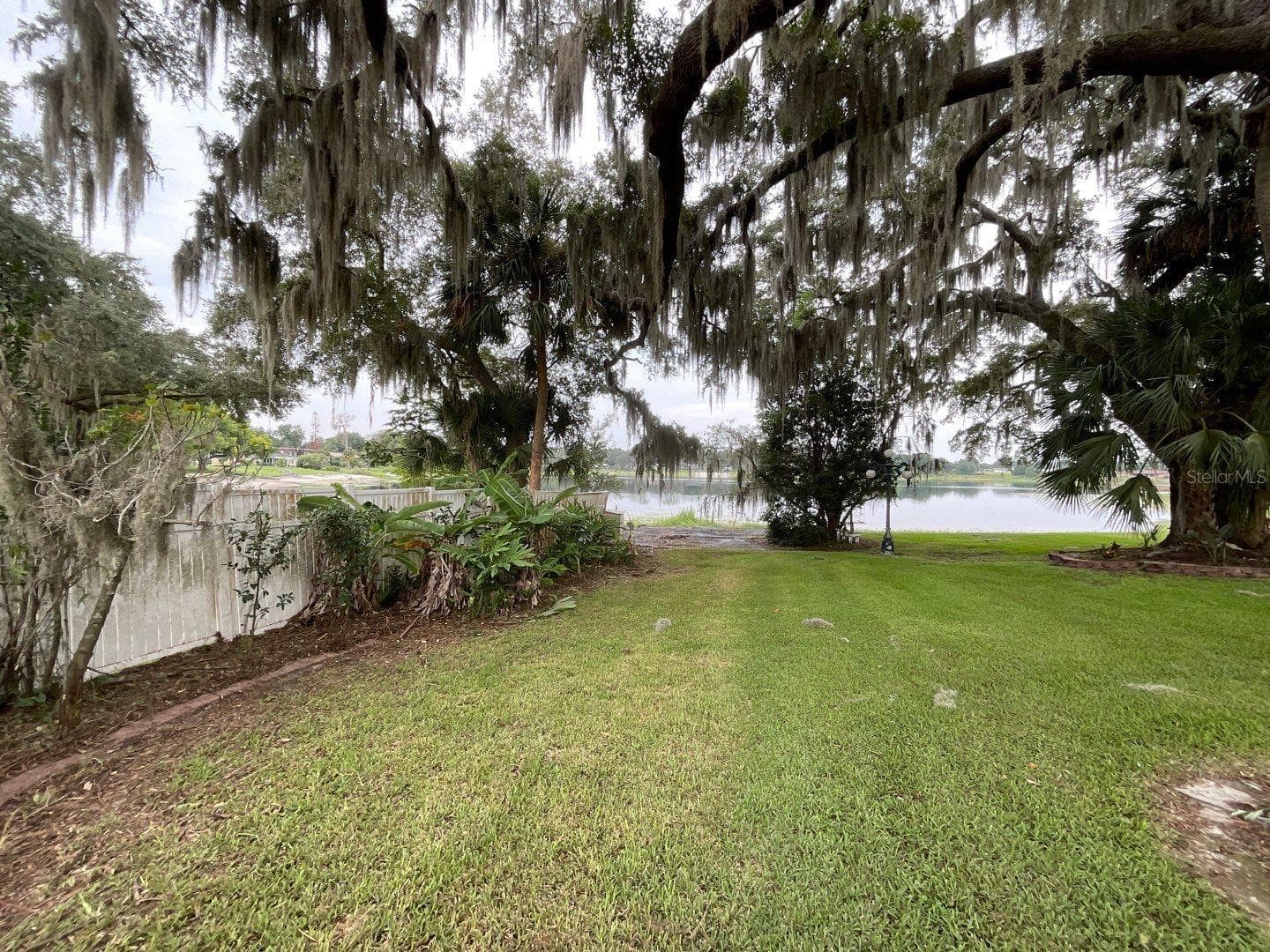 Single Family Residence at 603 W OCALA ST, UMATILLA, photo 24 of 26