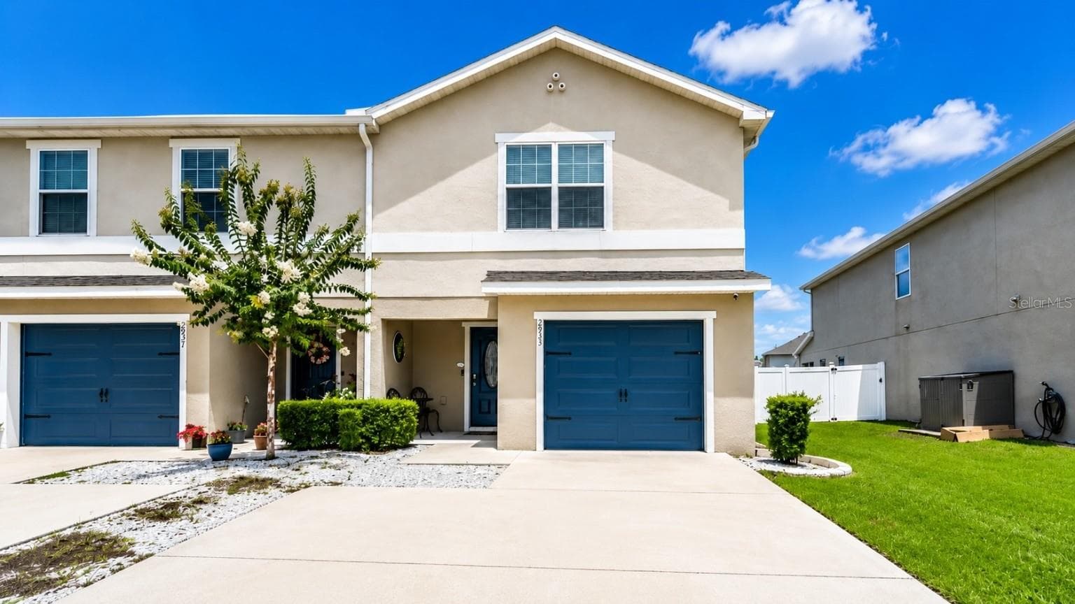 2933 FIELDWOOD CIR