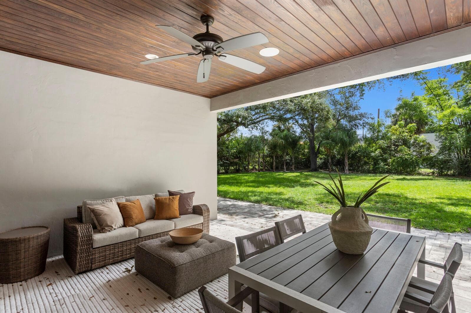 Covered rear lanai - 3006 S EMERSON ST, TAMPA