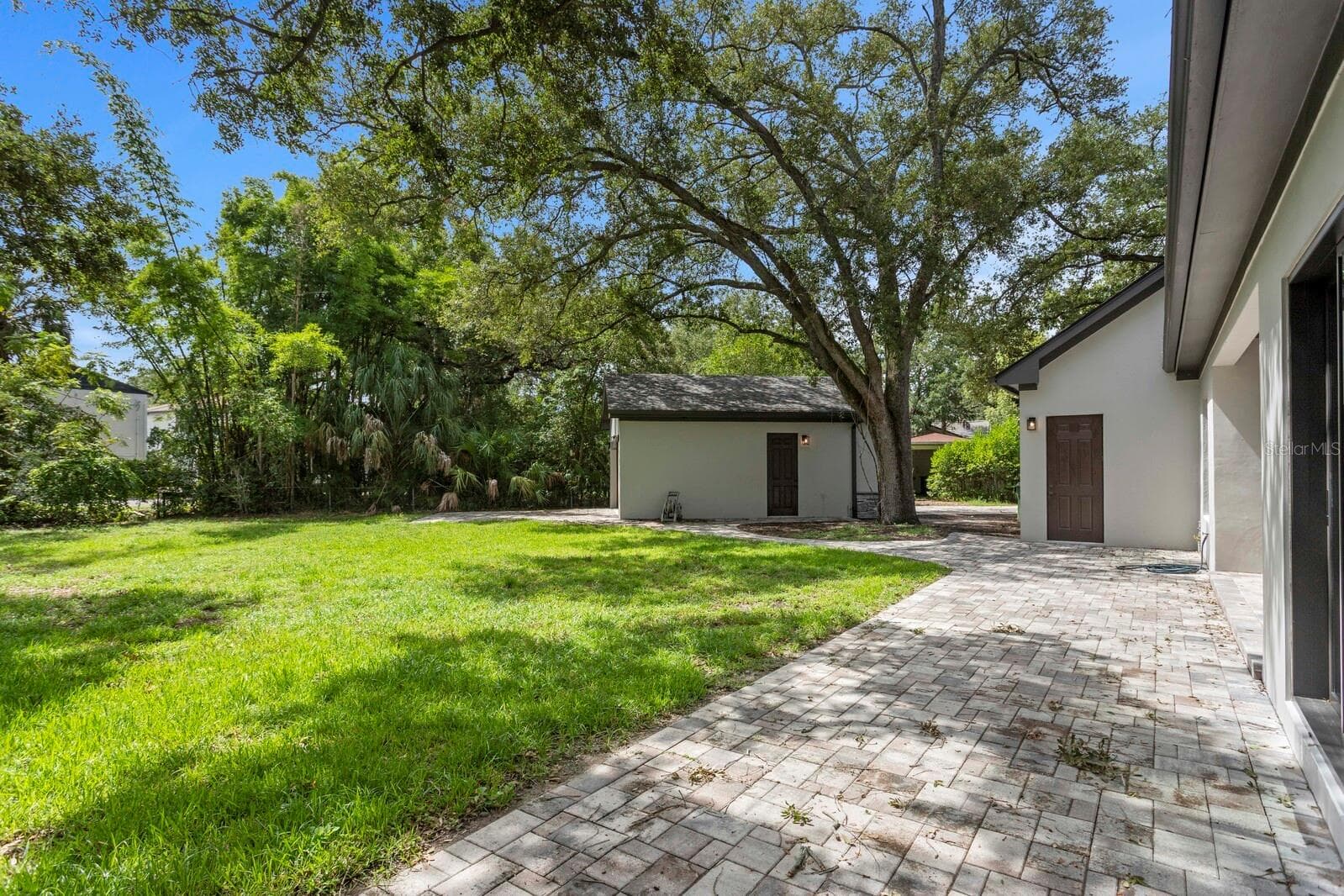 Rear view & patio - 3006 S EMERSON ST, TAMPA