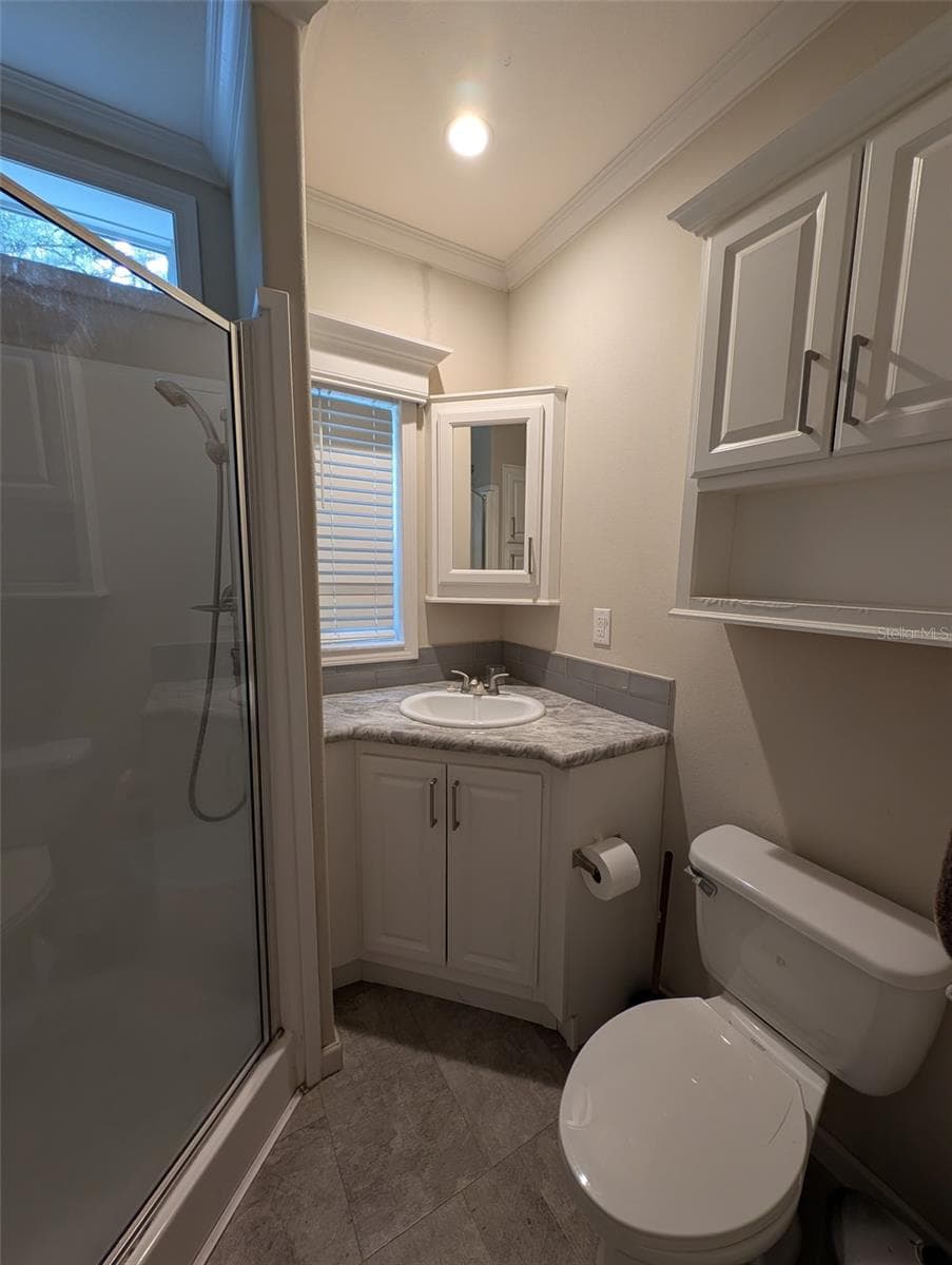 Manufactured Home at 25364 NE 139TH LOOP, FORT MC COY, photo 8 of 9