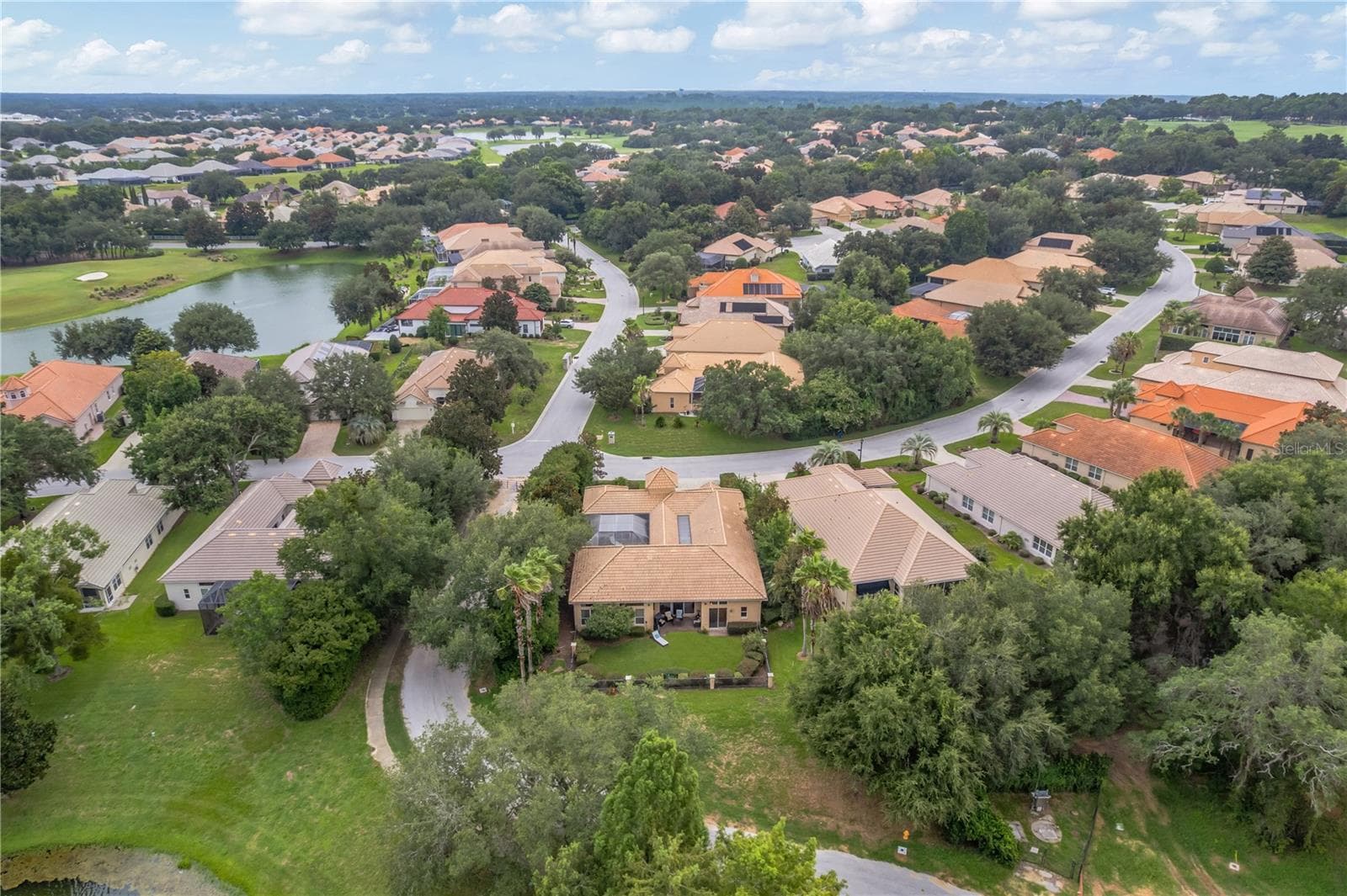 Single Family Residence at 1034 W SKYVIEW LANDINGS DR, HERNANDO, photo 46 of 53