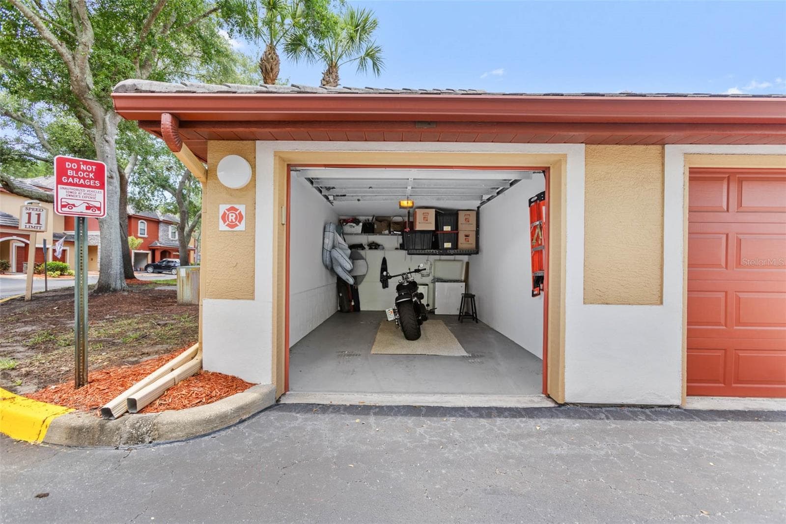 additional detached garage comes with unit - 2176 PORTOFINO PL #6-2612, PALM HARBOR