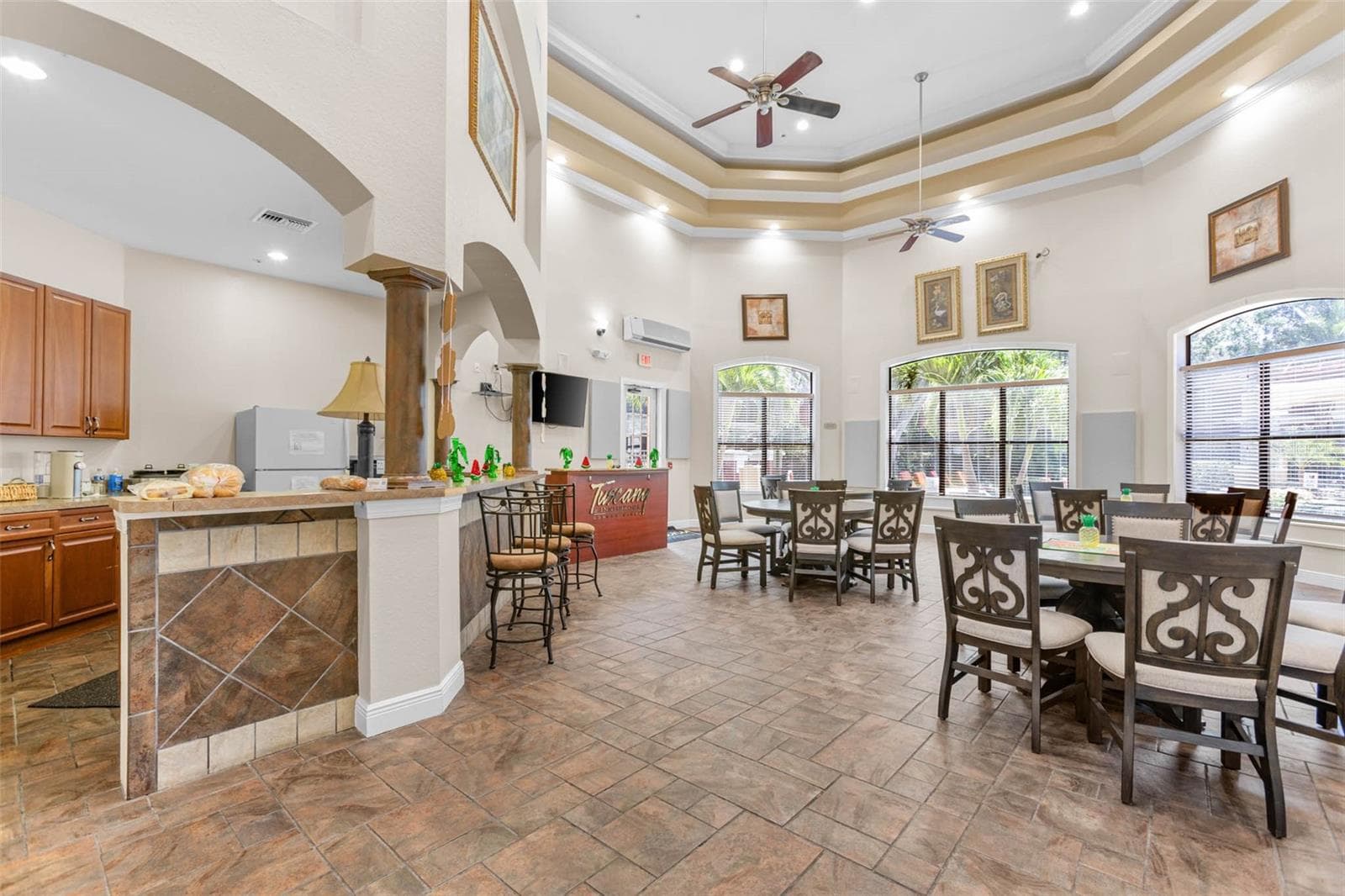 Condominium at 2176 PORTOFINO PL #6-2612, PALM HARBOR, photo 34 of 45