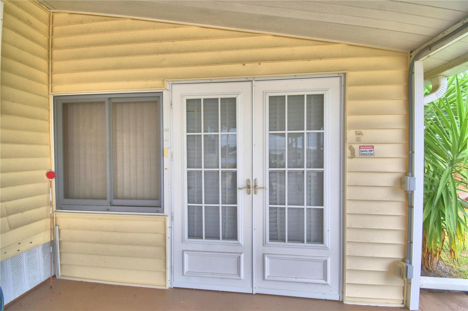 Manufactured Home at 4234 ROLLING OAKS DR, WINTER HAVEN, photo 4 of 76