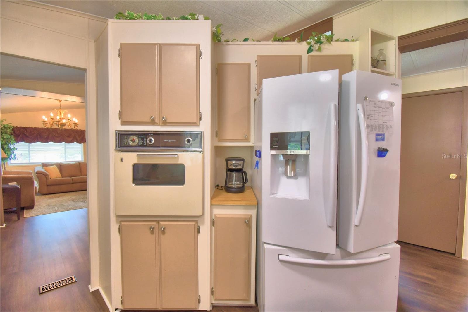 Manufactured Home at 4234 ROLLING OAKS DR, WINTER HAVEN, photo 19 of 76