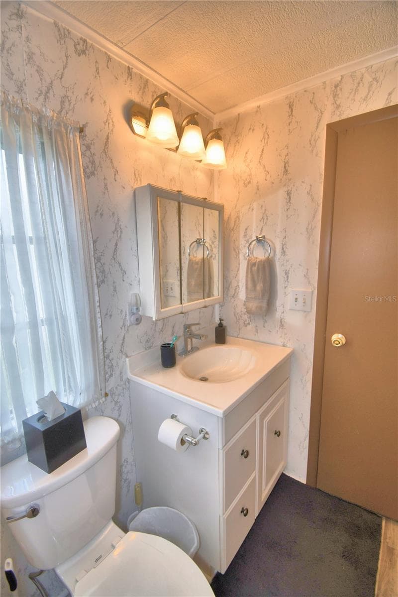 Manufactured Home at 4234 ROLLING OAKS DR, WINTER HAVEN, photo 43 of 76