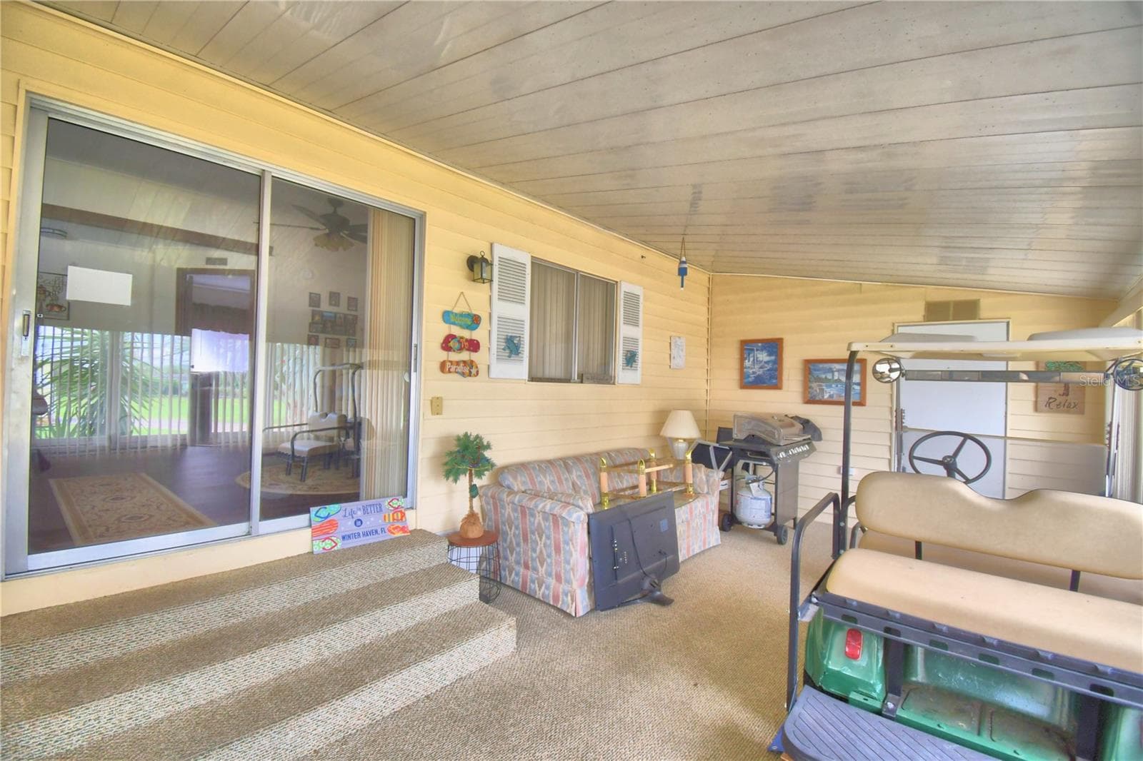 Manufactured Home at 4234 ROLLING OAKS DR, WINTER HAVEN, photo 47 of 76