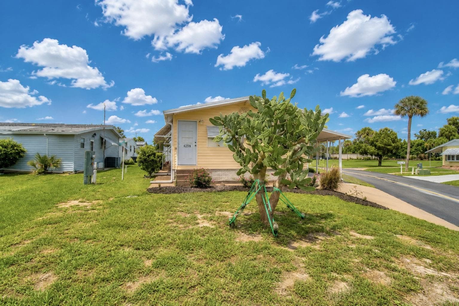 Manufactured Home at 4234 ROLLING OAKS DR, WINTER HAVEN, photo 52 of 76