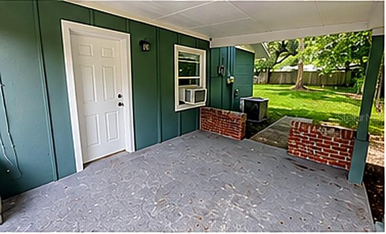 Single Family Residence at 1415 NE 53RD ST, OCALA, photo 3 of 15