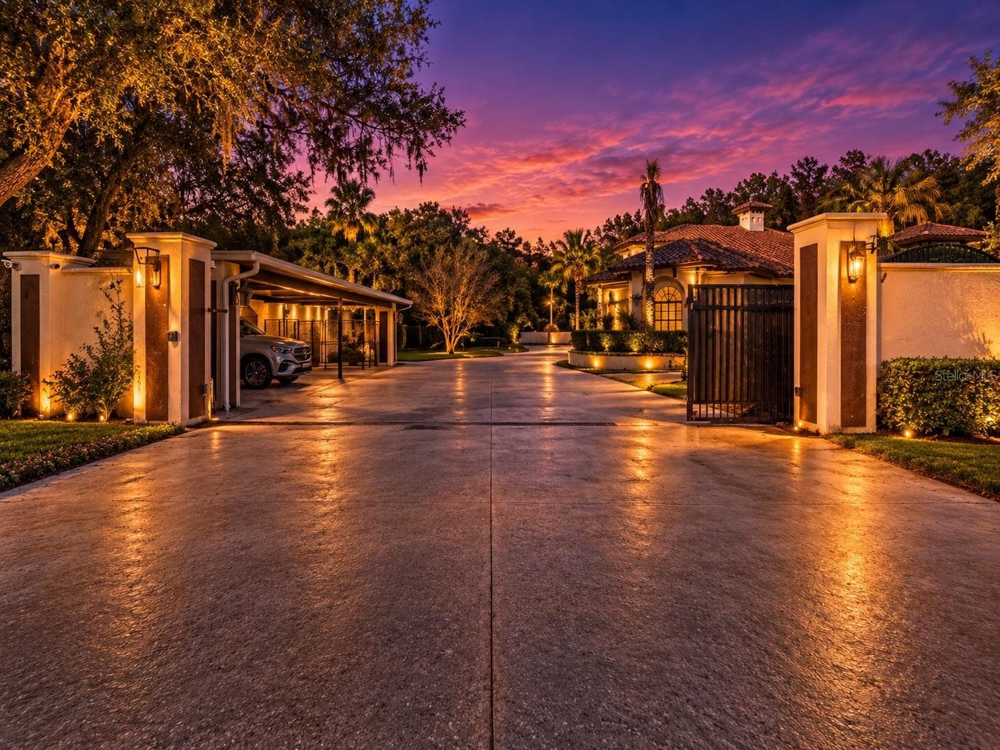Driveway at Twilight - 19165 GERACI RD, LUTZ