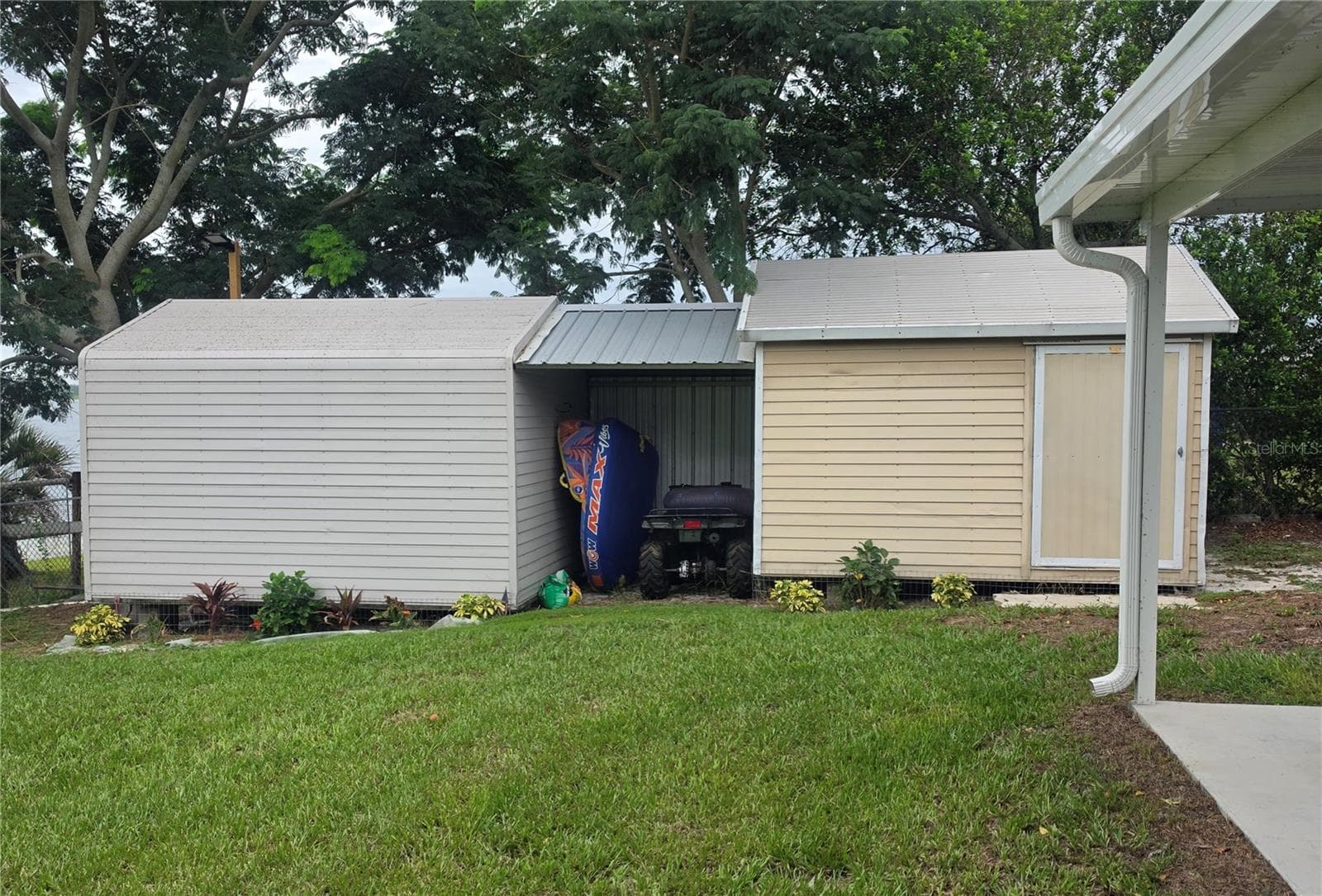2-sheds - 1380 EAGLE AVE E, EAGLE LAKE