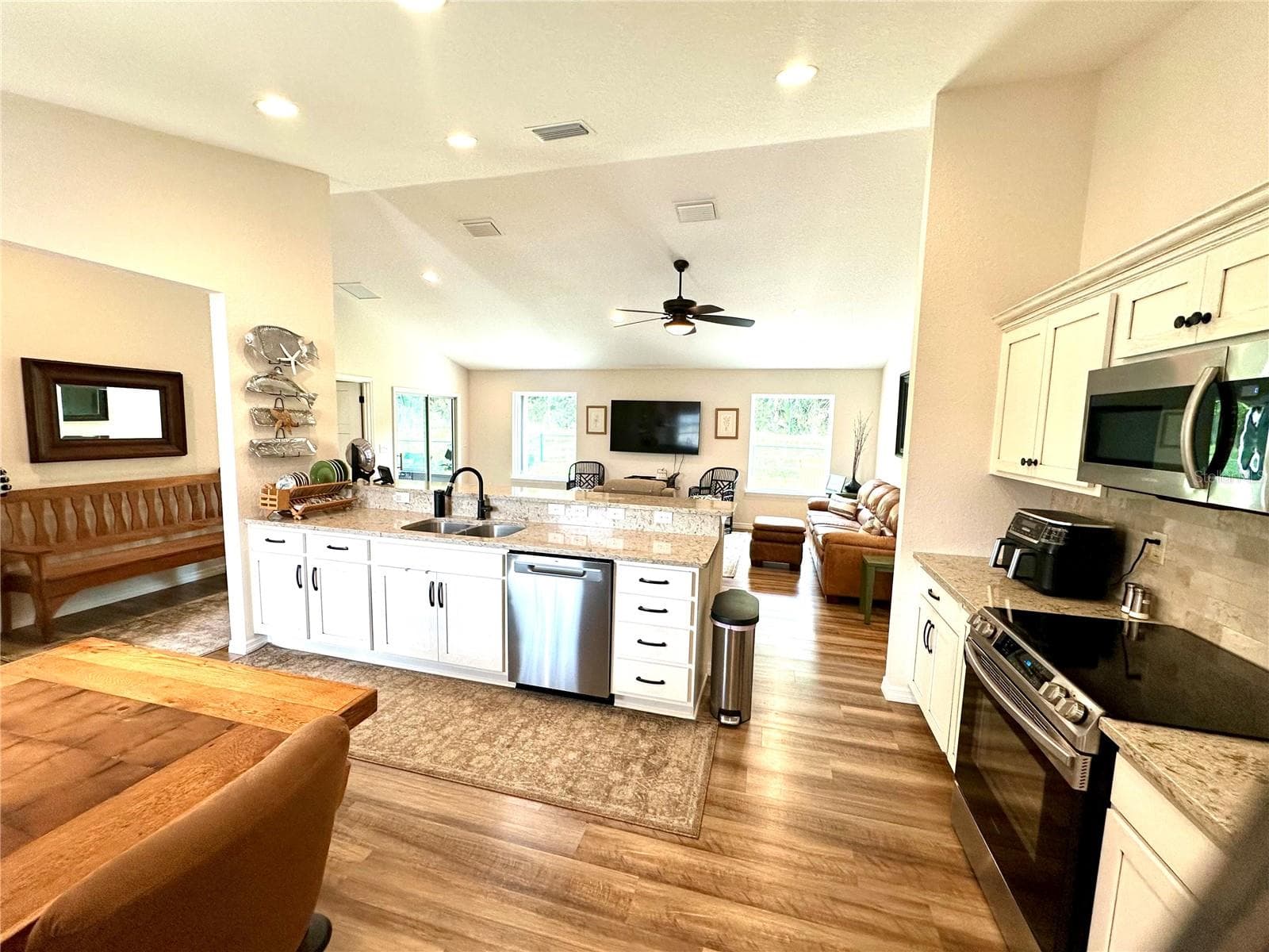 Kitchen / Living Area - 17145 SE 113TH AVE, SUMMERFIELD
