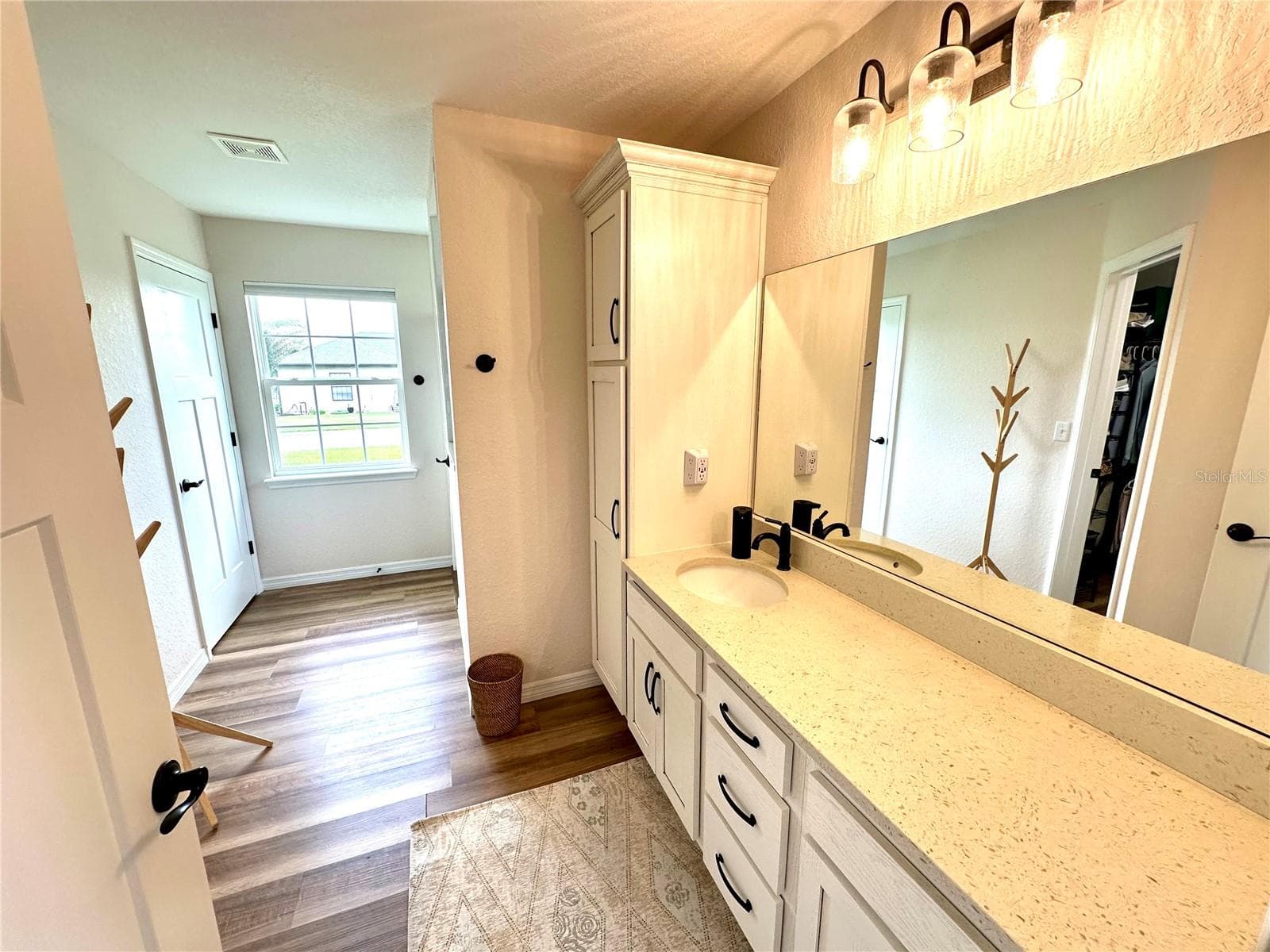 Primary Bath - 17145 SE 113TH AVE, SUMMERFIELD