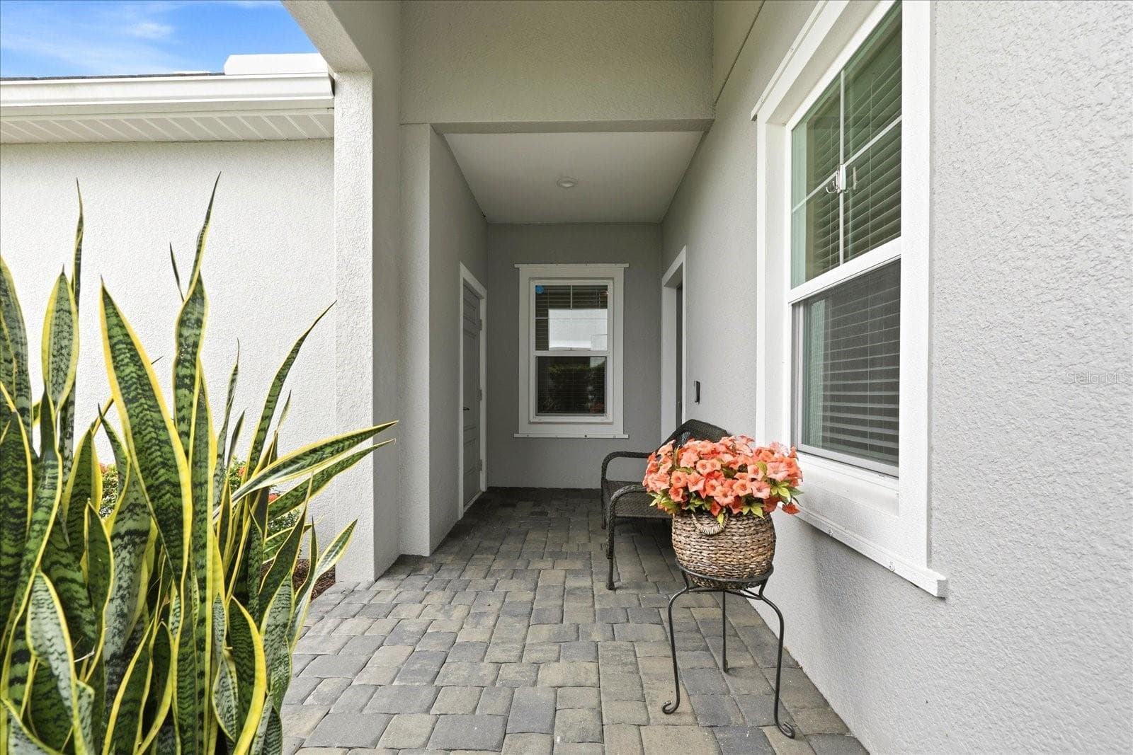 DETATCHED GARAGE - 3036 SKY BLUE CV, LAKEWOOD RANCH