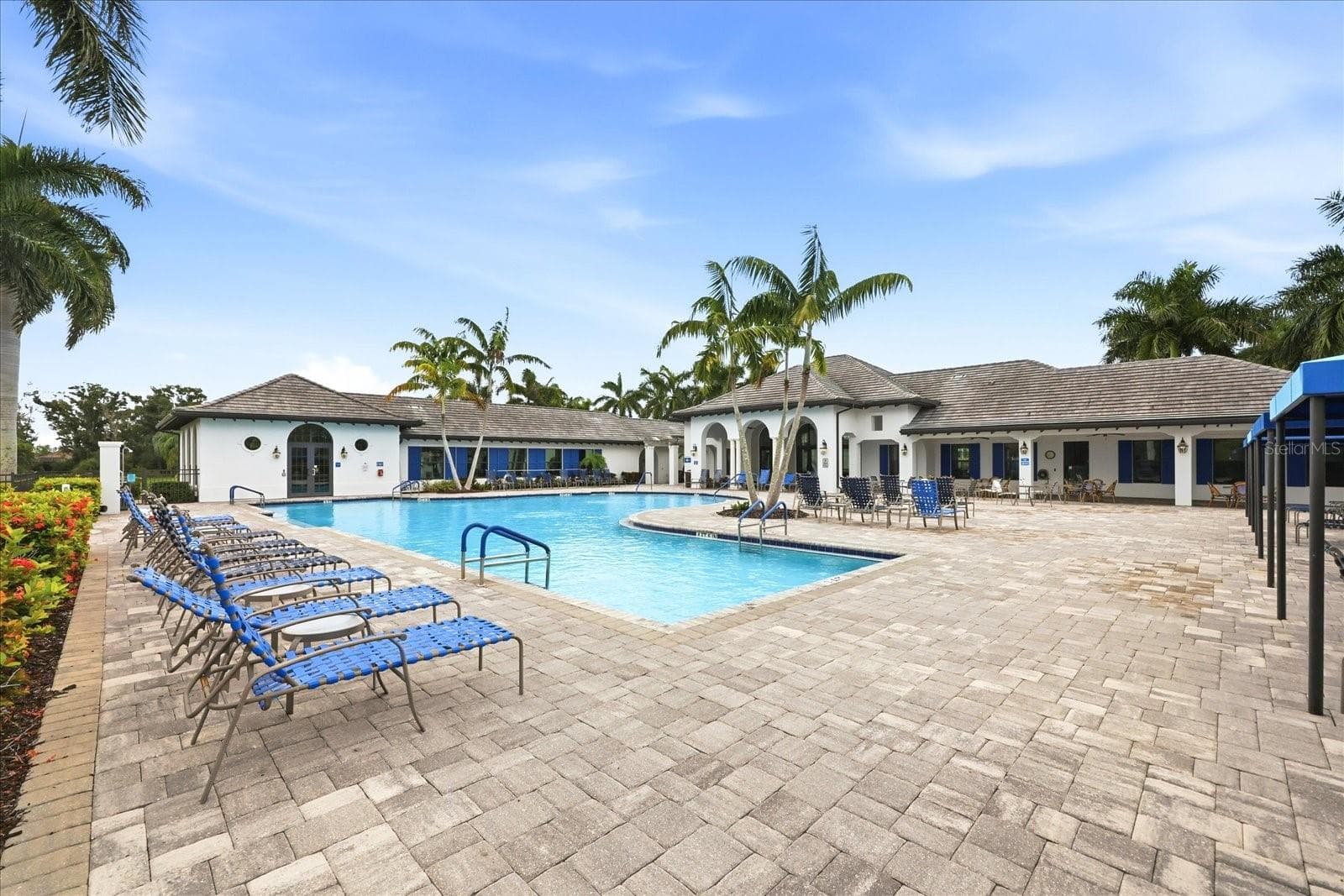 POOL AND CABANAS - 3036 SKY BLUE CV, LAKEWOOD RANCH