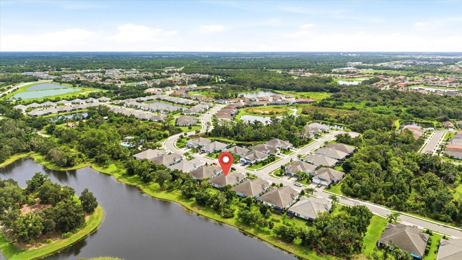 WATERFRONT - 3036 SKY BLUE CV, LAKEWOOD RANCH