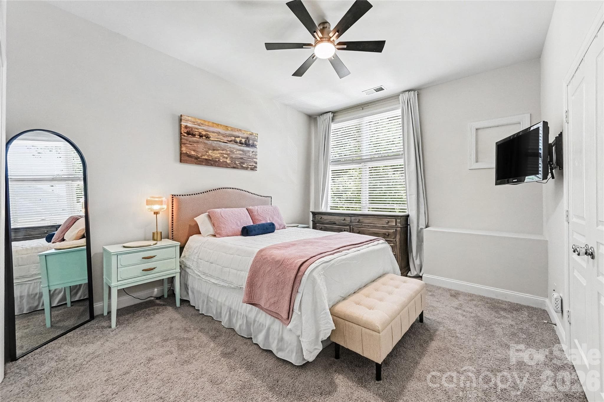 Condominium at 1043 Park West Drive, Charlotte, photo 13 of 22