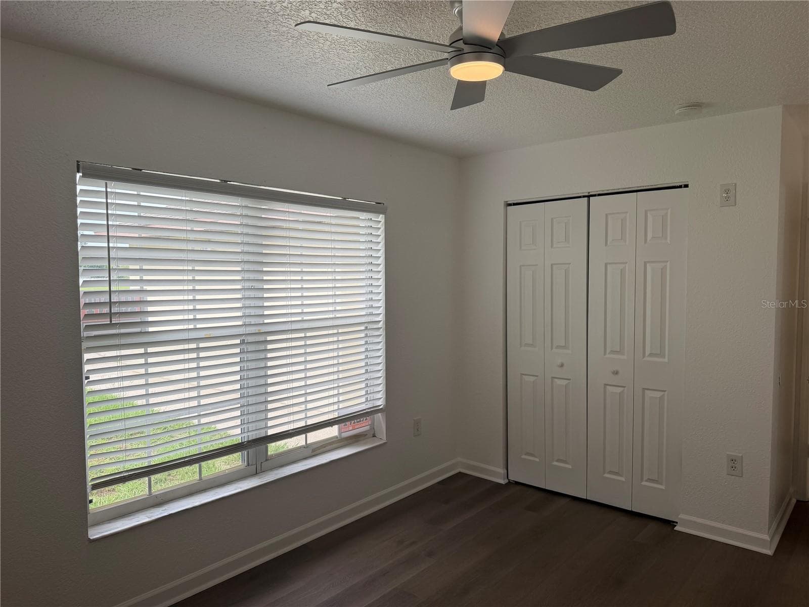 Duplex at 752 E BROOME ST, CLERMONT, photo 5 of 10