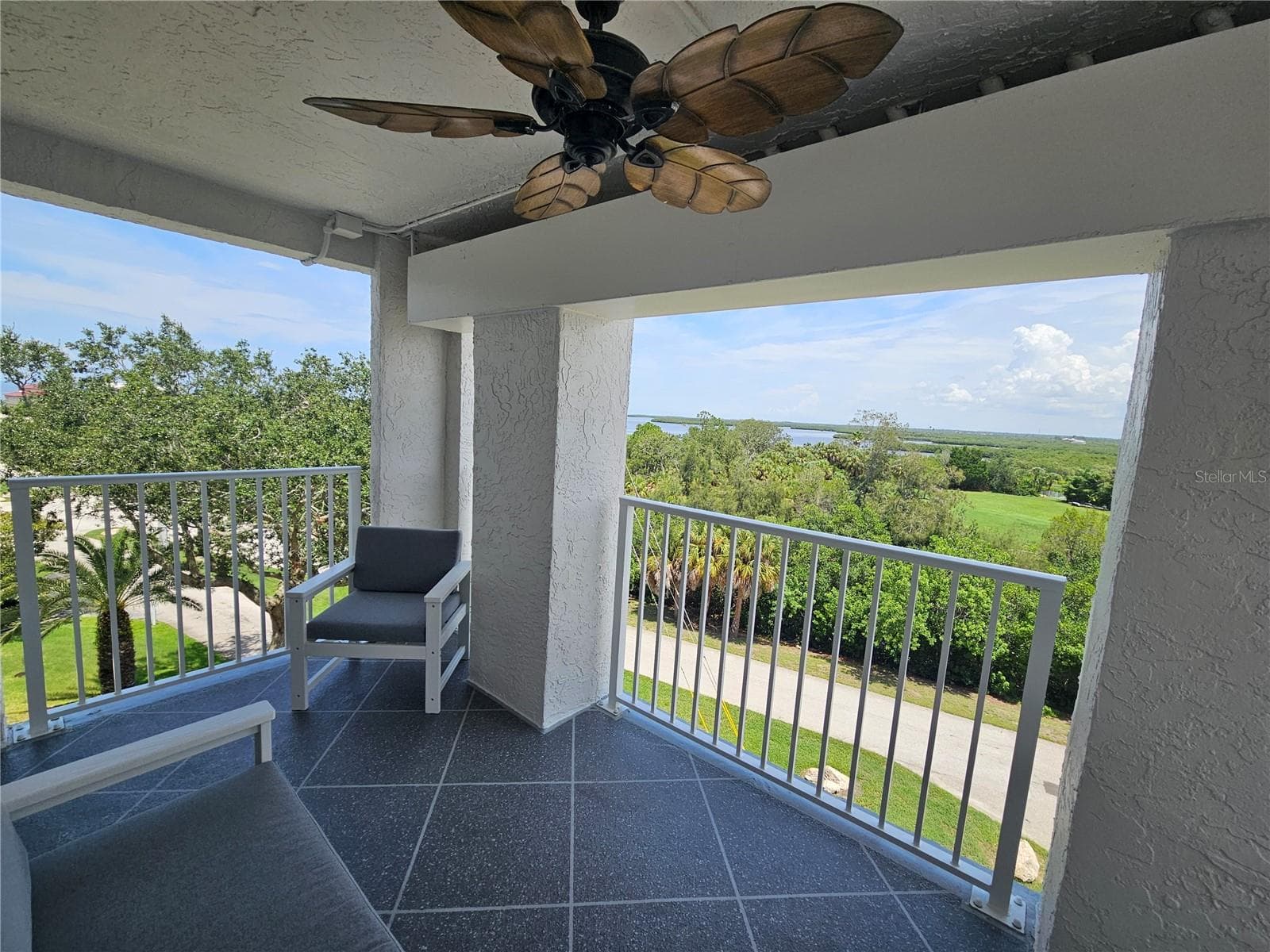 Condominium at 4650 BAY BLVD #1044, PORT RICHEY, photo 40 of 79