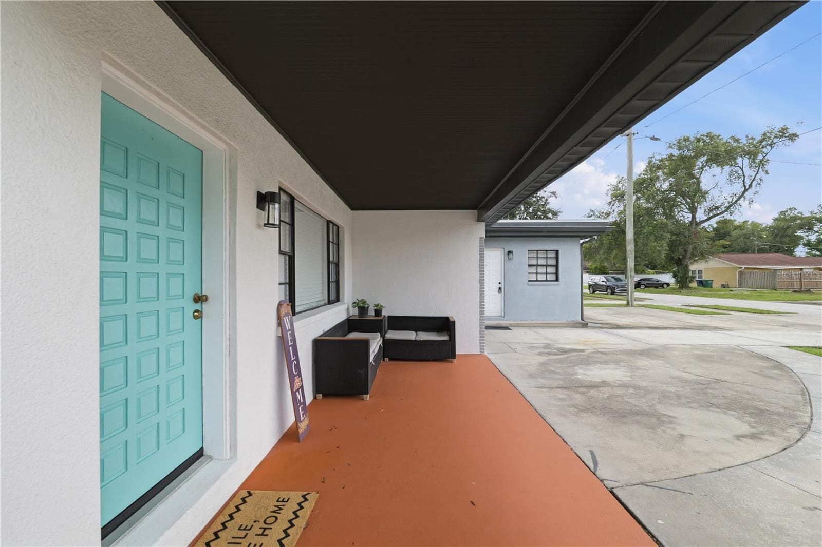 Single Family Residence at 2607 W CREST AVE, TAMPA, photo 2 of 48