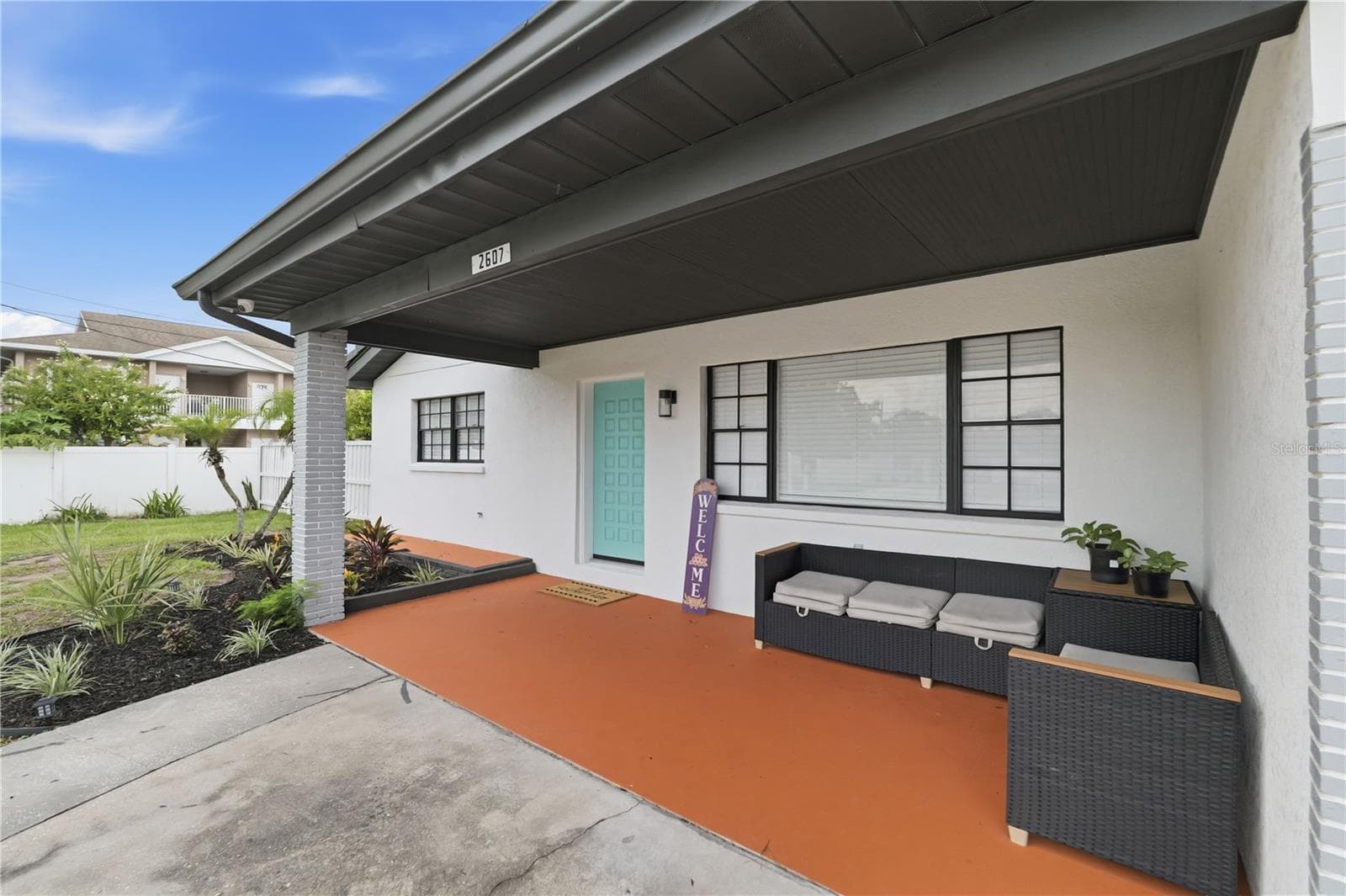 Single Family Residence at 2607 W CREST AVE, TAMPA, photo 3 of 48