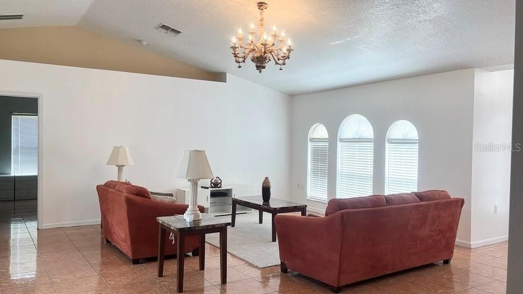 Single Family Residence at 619 MAYAN PL, KISSIMMEE, photo 3 of 26