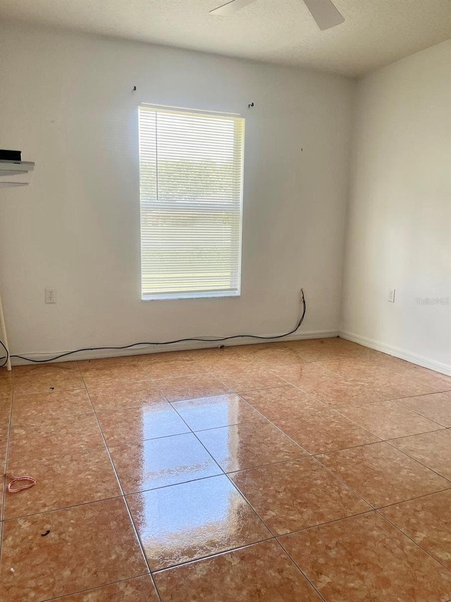 Single Family Residence at 619 MAYAN PL, KISSIMMEE, photo 13 of 26