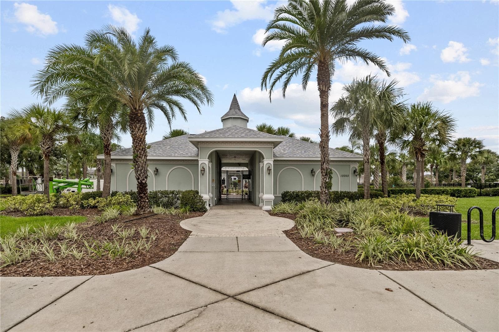 Single Family Residence at 9413 CHANNING HILL DR, RUSKIN, photo 27 of 36