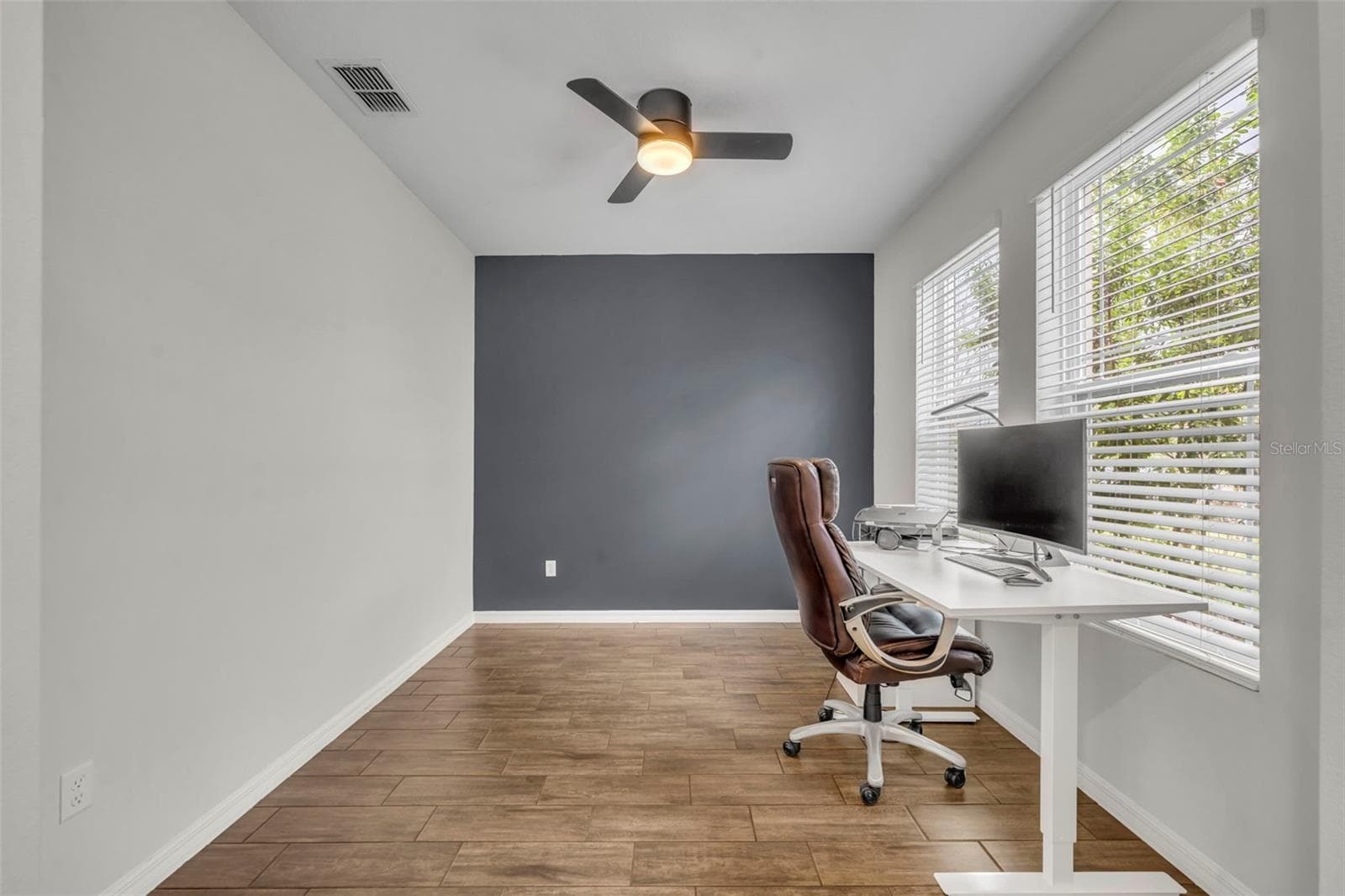 Single Family Residence at 11844 FOUNDERS ST, ORLANDO, photo 13 of 41
