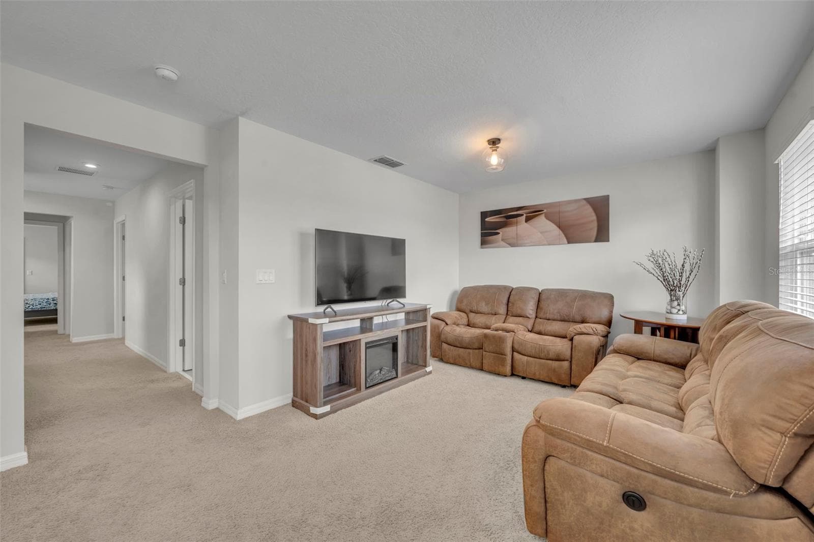 Single Family Residence at 11844 FOUNDERS ST, ORLANDO, photo 14 of 41