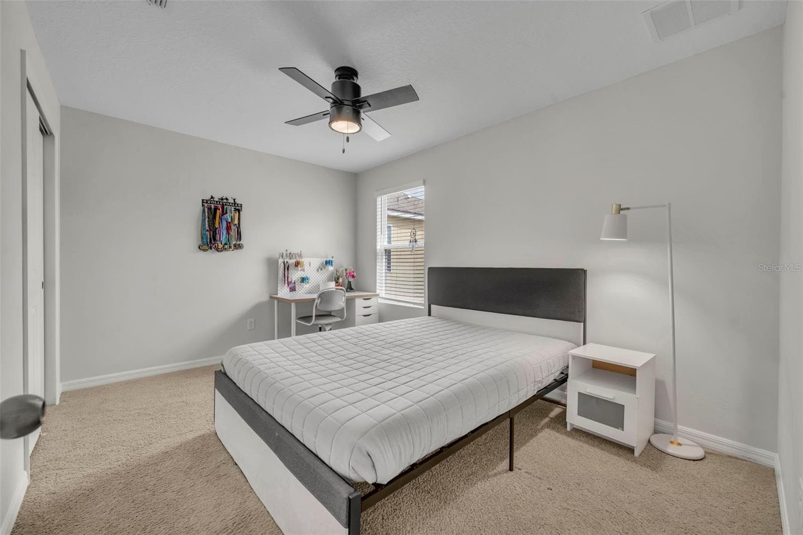 Single Family Residence at 11844 FOUNDERS ST, ORLANDO, photo 16 of 41