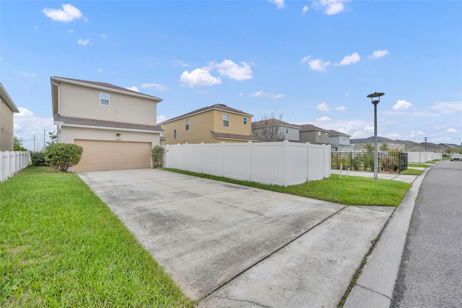 Single Family Residence at 11844 FOUNDERS ST, ORLANDO, photo 27 of 41
